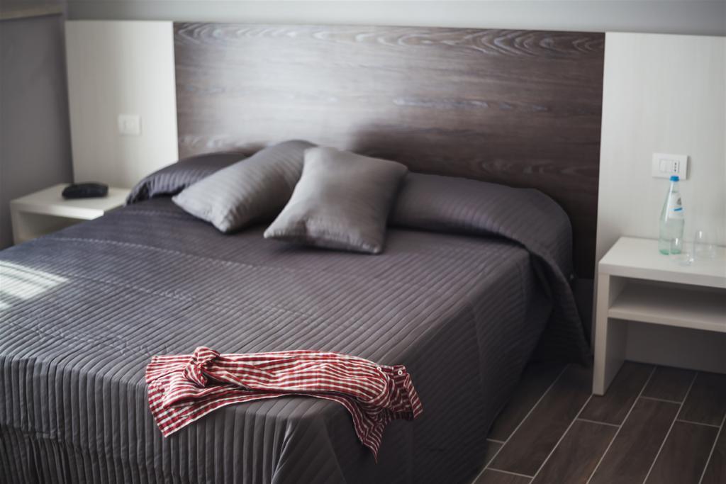 Colle San Giovanni Todi Room photo